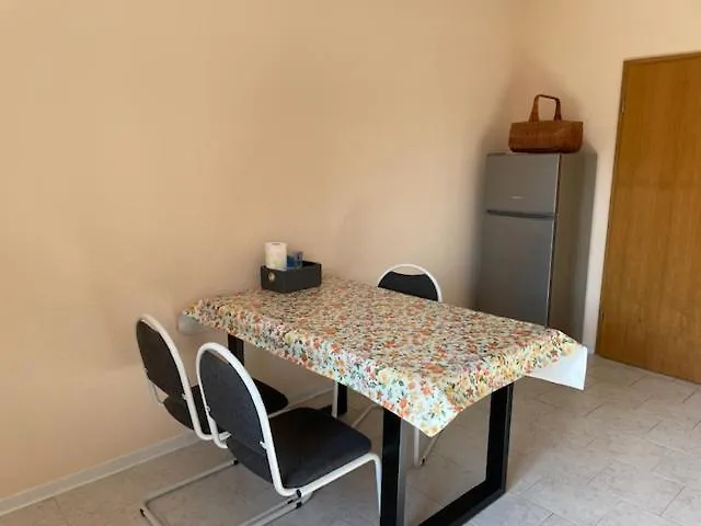 شقة Rittergut Zu Groitzsch Muldenstrasse 1 *